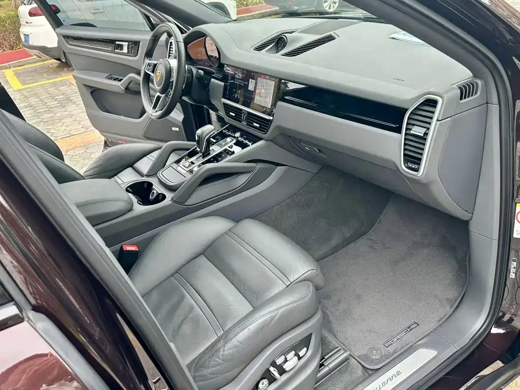Cayenne 2019 Cayenne Coupé 3.0T купить на сайте DeffCars