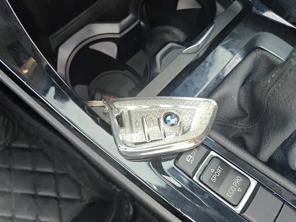 BMW X1 2019 sDrive18Li Exclusive Model купить на сайте DeffCars