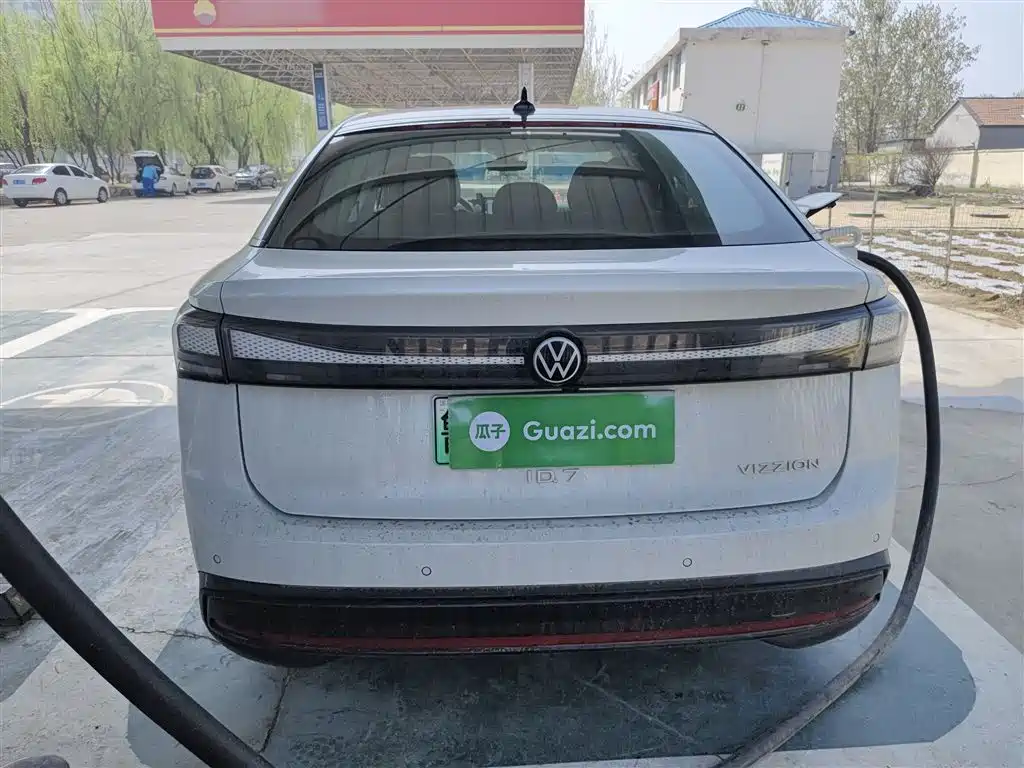 Volkswagen ID.7 VIZZION 2024 First Edition купить на сайте DeffCars