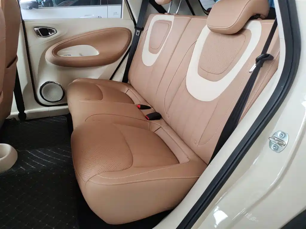 Wuling Bingo 2025 model 333km Lingxi Internet model купить на сайте DeffCars