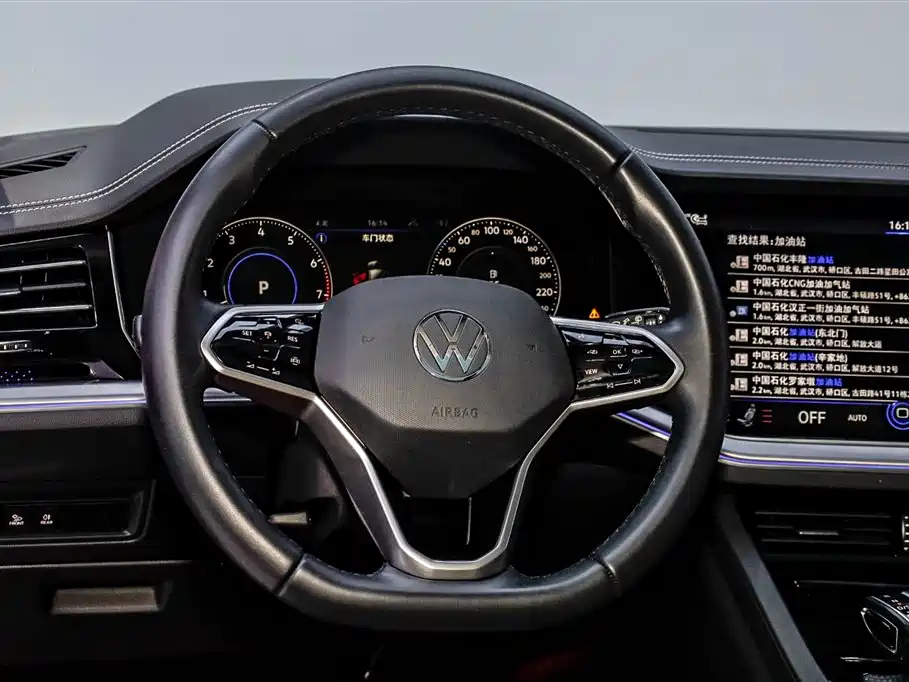Touareg 2023 3.0TSI Ruixiang Edition Obsidian Sports Package купить на сайте DeffCars