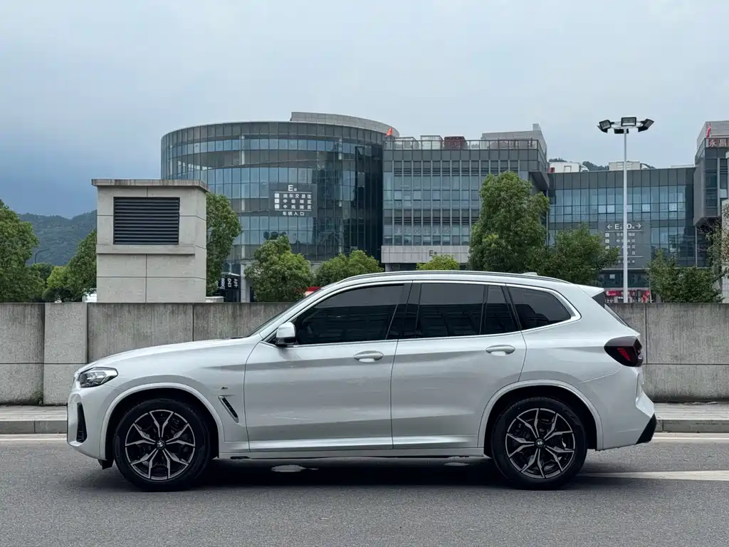 BMW X3 2022 xDrive25i M Sports Package купить на сайте DeffCars