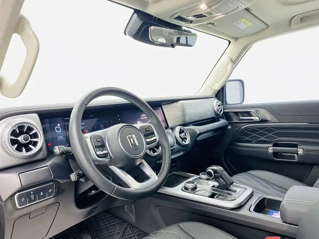 Tank 300 2023 Off-Road Version 2.0T Challenger купить на сайте DeffCars