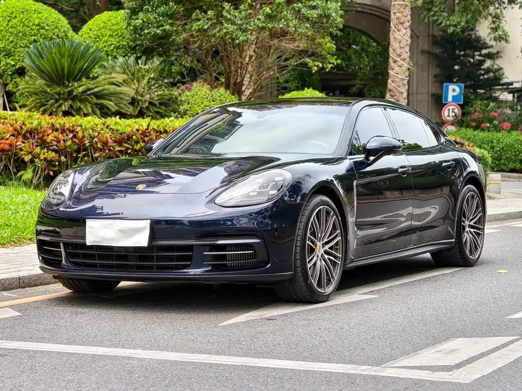 Panamera 2019 Panamera Executive Extended Edition 2.9T купить на сайте DeffCars