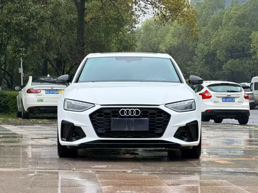 Audi A4L 2022 40 TFSI Fashionable and Dynamic купить на сайте DeffCars