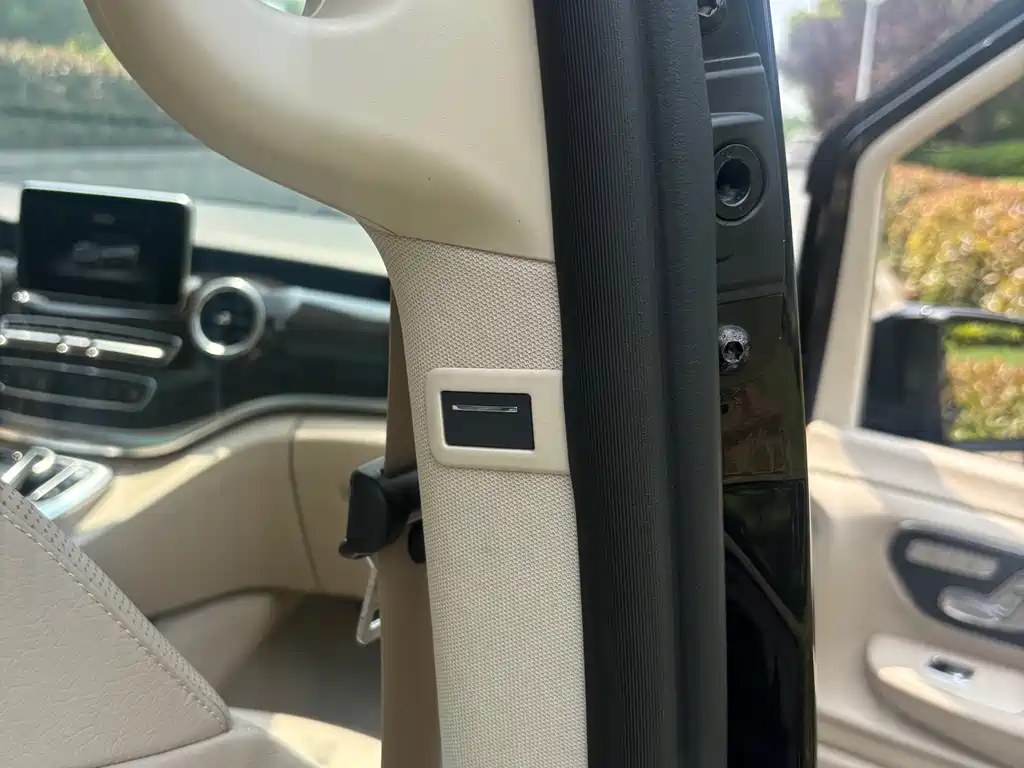Mercedes-Benz V-Class 2018 V 260 Pilot Edition National V купить на сайте DeffCars