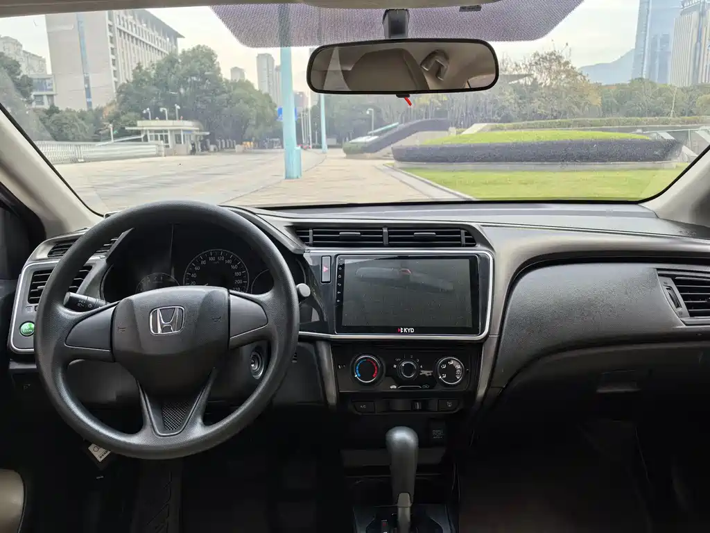 Fengfan 2018 1.5L CVT Comfort Edition купить на сайте DeffCars
