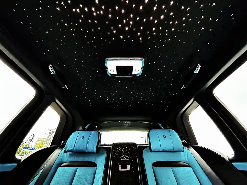 Cullinan 2018 four-seat version купить на сайте DeffCars