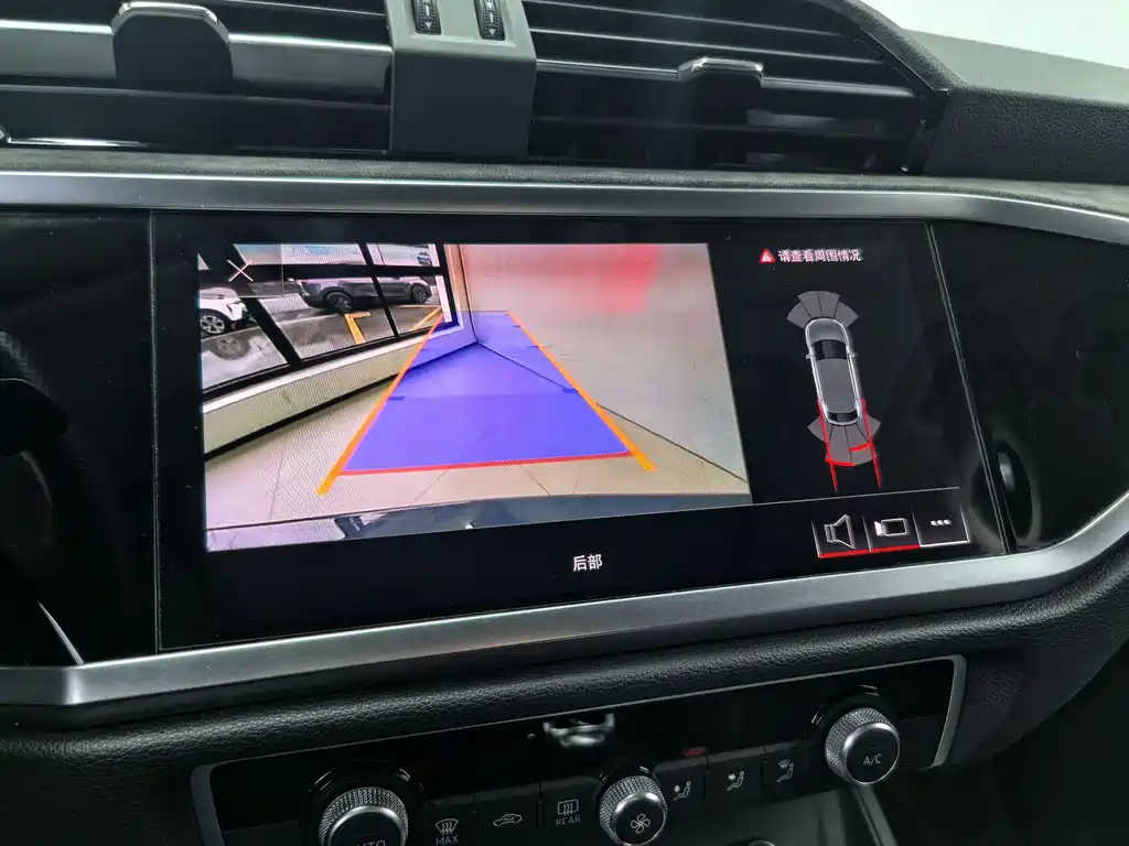 Audi Q3 Sportback 2022 40 TFSI RS Kit Burning Speed ​​Type купить на сайте DeffCars