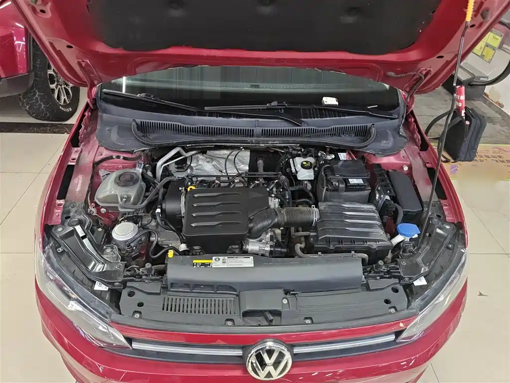 Polo 2019 Plus 1.5L Automatic Colorful Technology Edition купить на сайте DeffCars