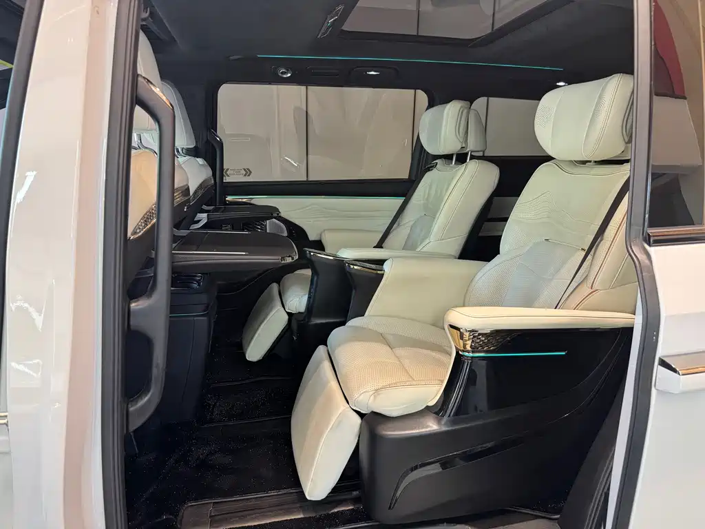 Trumpchi M8 2023 Grandmaster Series 400T Flagship Edition купить на сайте DeffCars