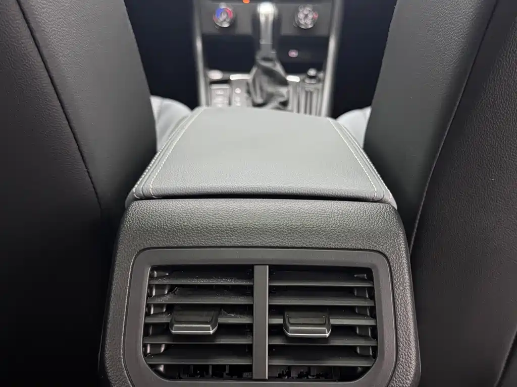 Lavida 2023 1.5L automatic 5 million version купить на сайте DeffCars