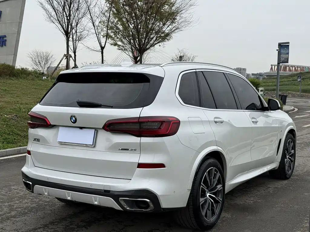BMW X5 imported 2019 xDrive40i M sports package купить на сайте DeffCars