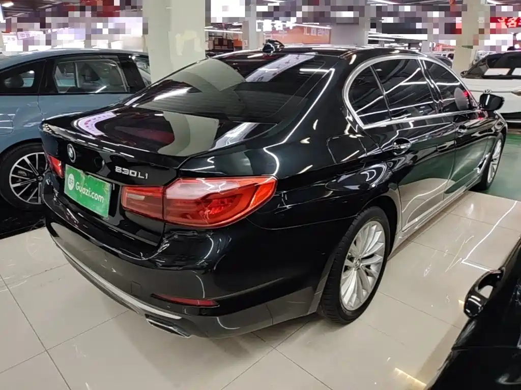 BMW 5 Series 2018 facelift 530Li xDrive luxury package купить на сайте DeffCars