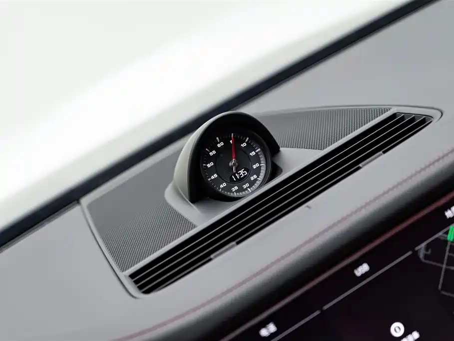 Panamera 2023 facelift Panamera Executive Extended Platinum Edition 2.9T купить на сайте DeffCars