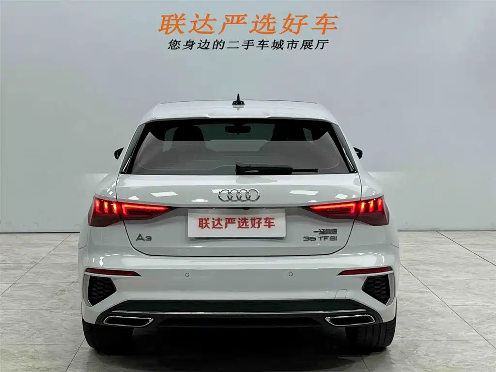 Audi A3 2023 facelift Sportback 35 TFSI stylish and sporty купить на сайте DeffCars