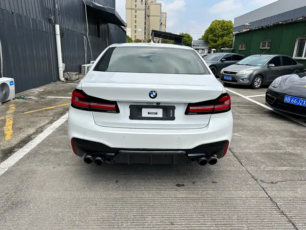 BMW 5 Series 2018 525Li M Sports Package купить на сайте DeffCars