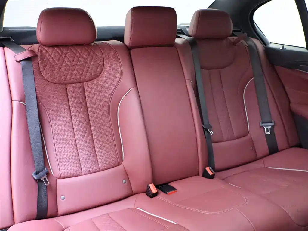 BMW 5 Series 2021 530Li Leading M Sports Package купить на сайте DeffCars