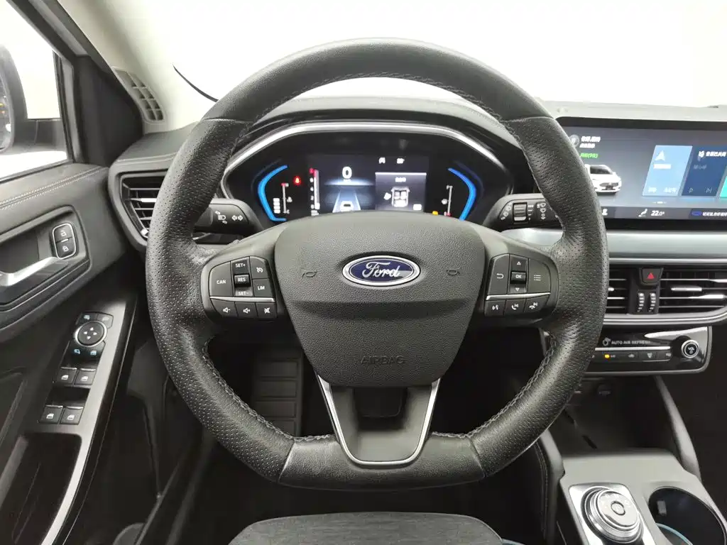 Focus 2021 hunting version EcoBoost 180 automatic hunting model купить на сайте DeffCars