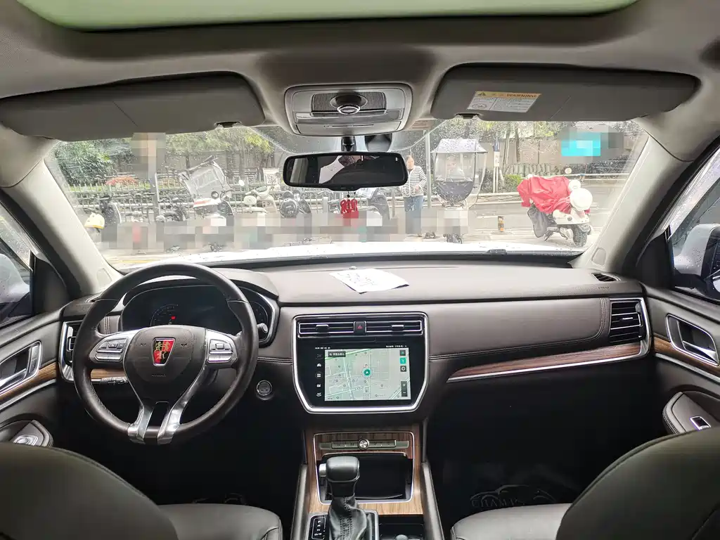 Roewe RX8 2018 30T Intelligent Network Two-wheel Drive Ultimate Edition купить на сайте DeffCars