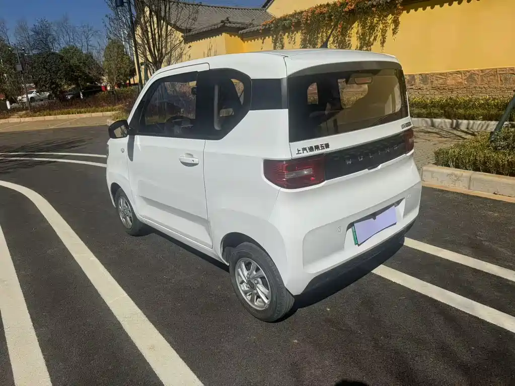 Hongguang MINIEV 2020 Yuexiang model lithium iron phosphate купить на сайте DeffCars