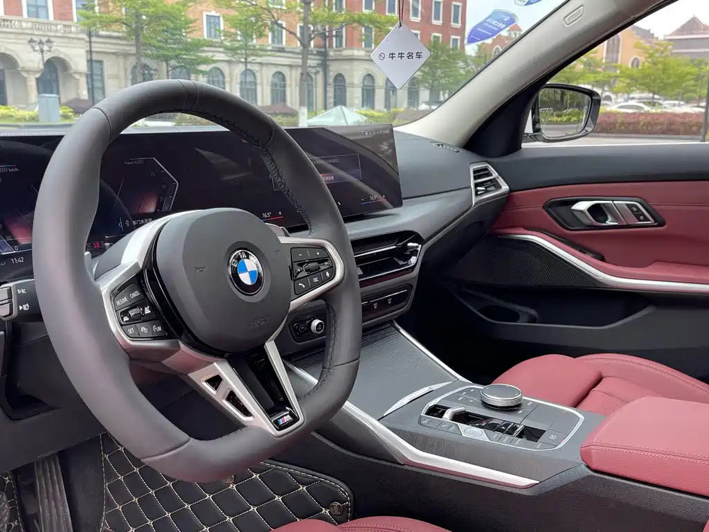 BMW 3 Series 2025 325Li M Sports Package купить на сайте DeffCars
