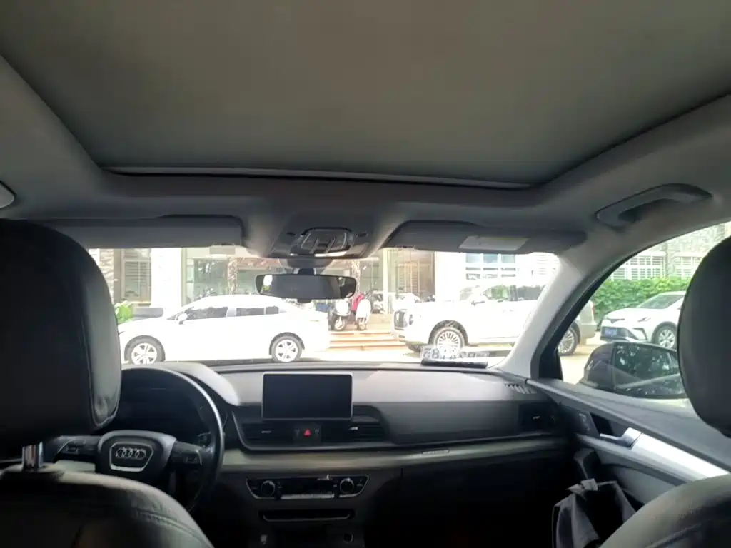 Audi Q5L 2018 40 TFSI enjoys fashionable style, National VI купить на сайте DeffCars