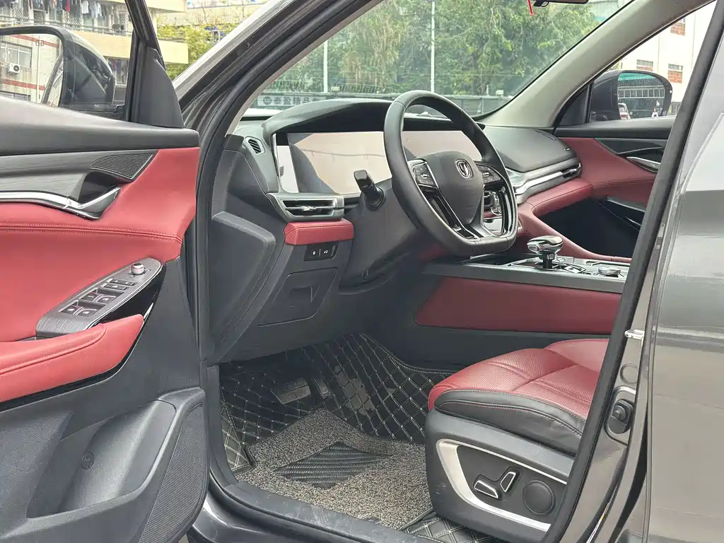 Changan CS75PLUS 2022 1.5T automatic premium model купить на сайте DeffCars