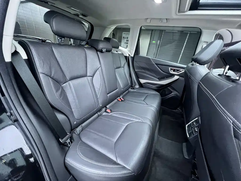 Forester 2022 2.0i AWD Deluxe Edition EyeSight купить на сайте DeffCars