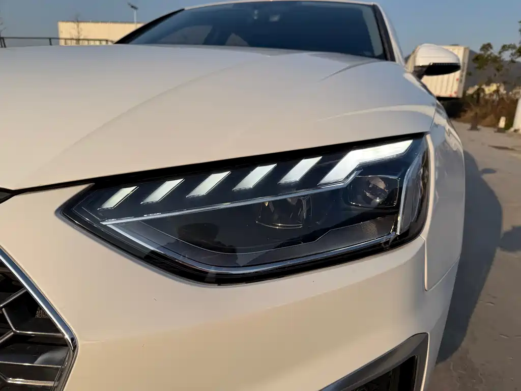 Audi A4L 2023 40 TFSI luxury and dynamic model купить на сайте DeffCars