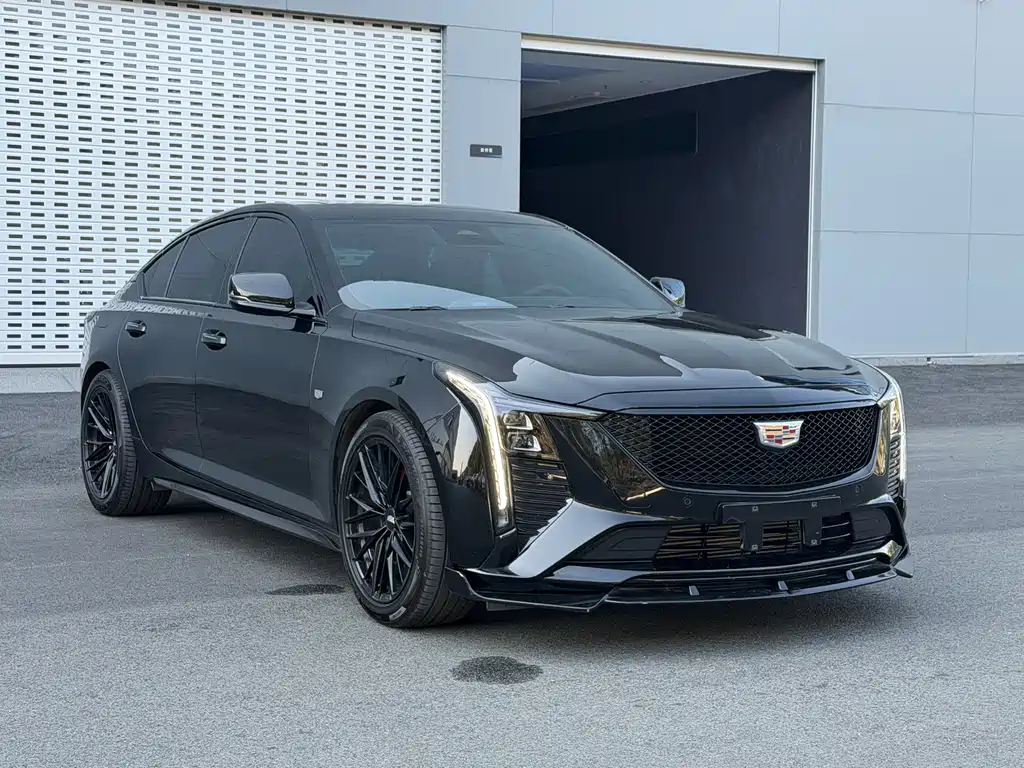 Cadillac CT5 2024 28T Luxury Pro купить на сайте DeffCars