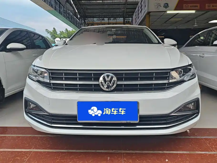 Bora 2020 1.5L automatic comfort model купить на сайте DeffCars