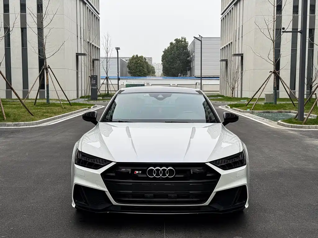 Audi A7 2019 55 TFSI quattro dynamic купить на сайте DeffCars