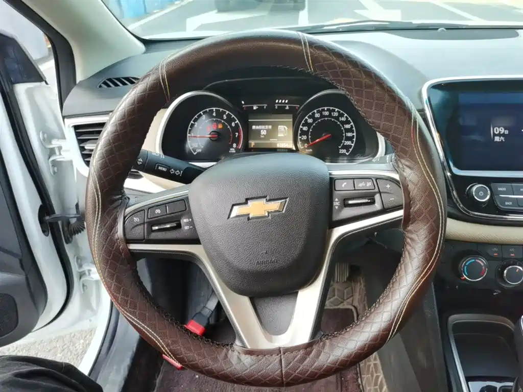 Cruze 2022 320 Automatic Sunroof Edition купить на сайте DeffCars
