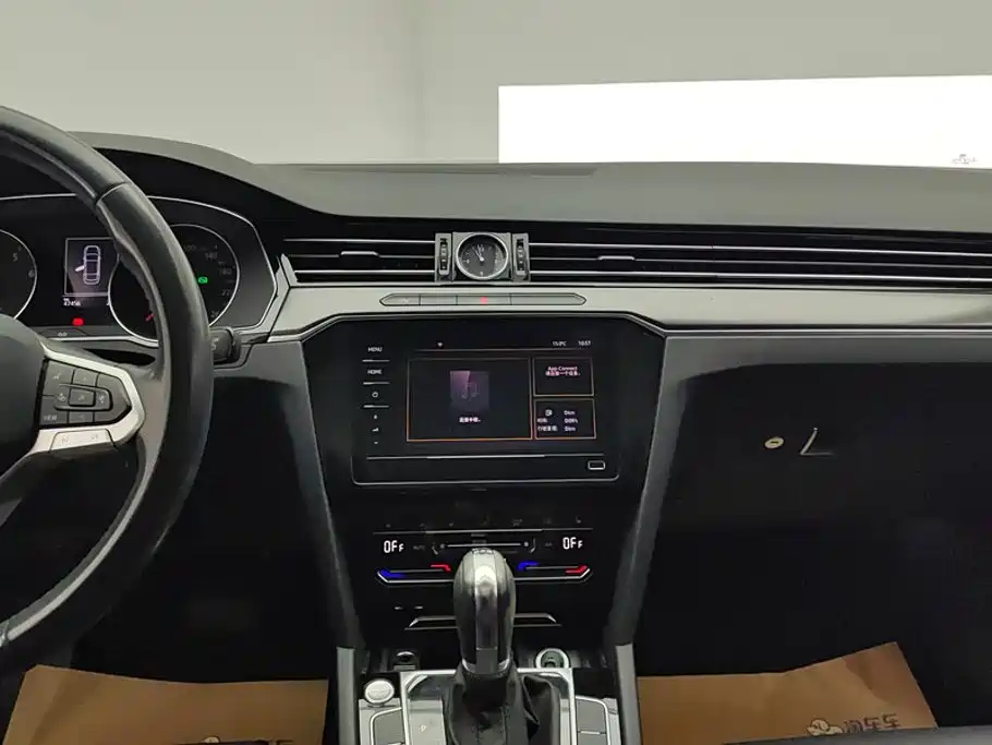 Magotan 2020 330TSI DSG leading model купить на сайте DeffCars