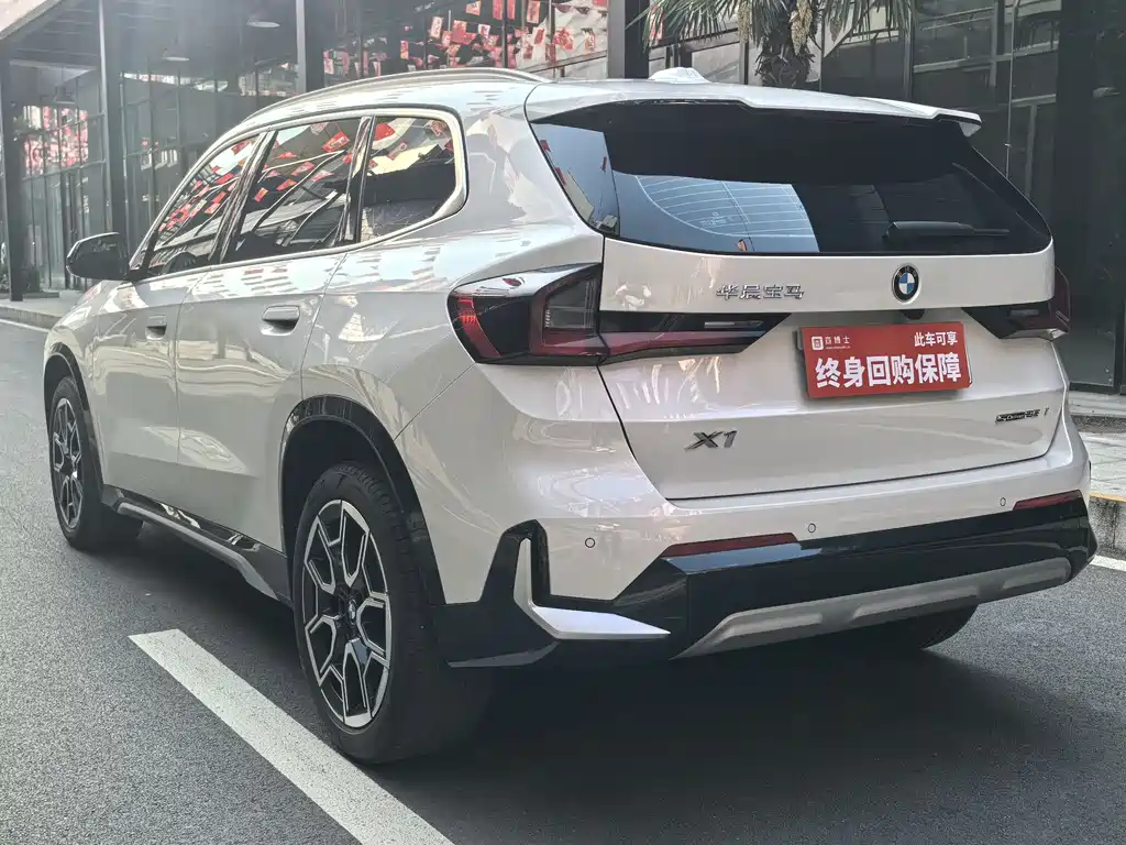 BMW X1 2024 sDrive25Li X Design Package купить на сайте DeffCars