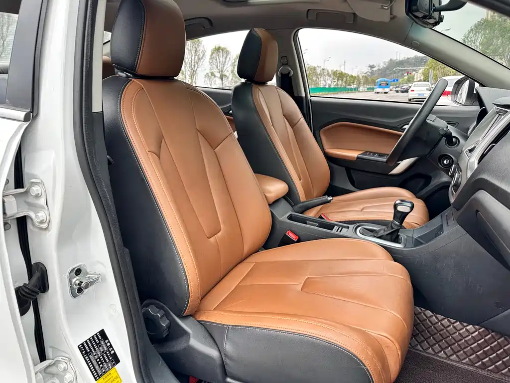 Ruixing 2016 1.5T Automatic Value Deluxe Edition купить на сайте DeffCars