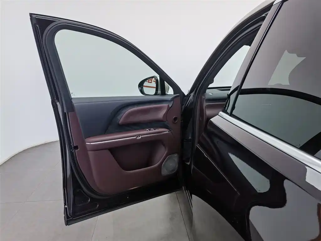 Lantu Taishan 2026 Max+ купить на сайте DeffCars