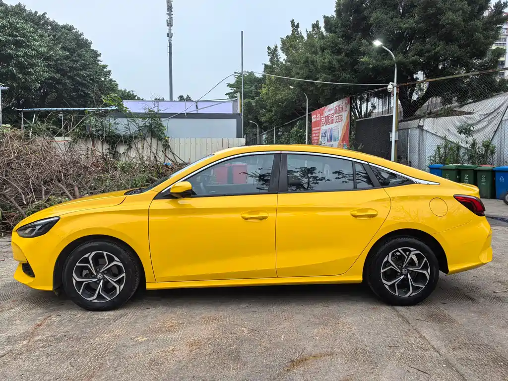 MG5 2021 180DVVT CVT Youth Deluxe Edition купить на сайте DeffCars