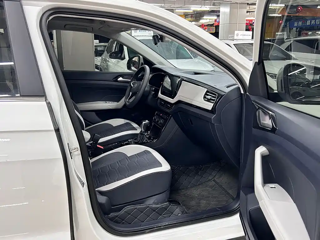 Tuyue 2025 Xinrui 1.5L Ruiyi Edition купить на сайте DeffCars