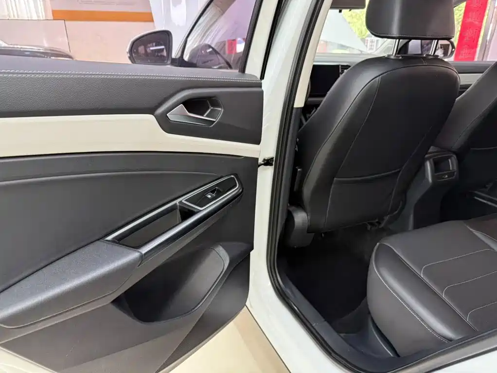 Jetta VS5 2022 280TSI automatic high-gloss glory type купить на сайте DeffCars