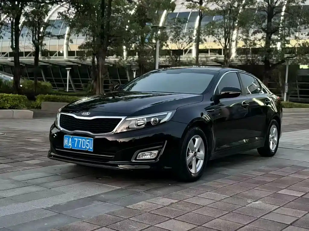 Kia K5 2015 2.0L automatic GL купить на сайте DeffCars