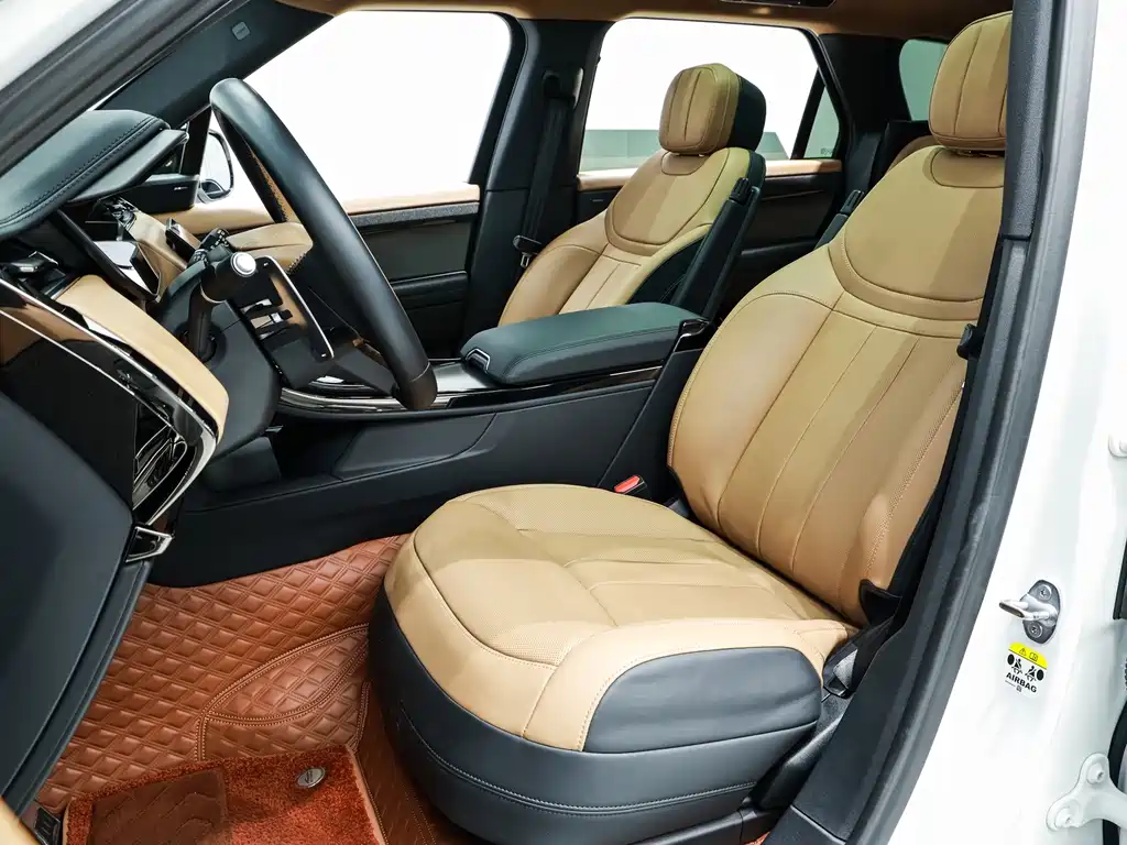 Range Rover Sport 2023 400PS Dynamic SE купить на сайте DeffCars