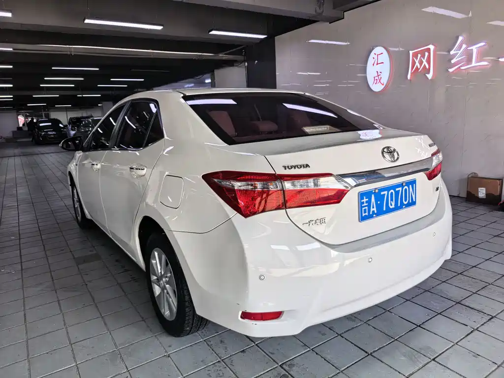Corolla 2017 1.6L CVT GL купить на сайте DeffCars