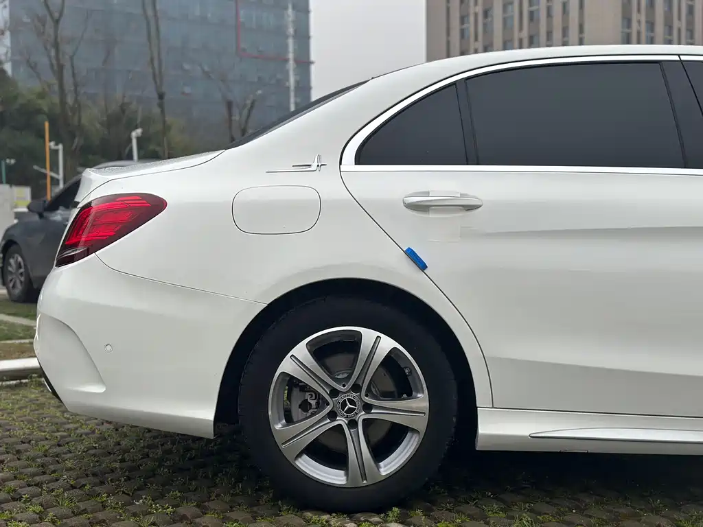 Mercedes-Benz C-Class 2020 facelift C 260 L sports version купить на сайте DeffCars