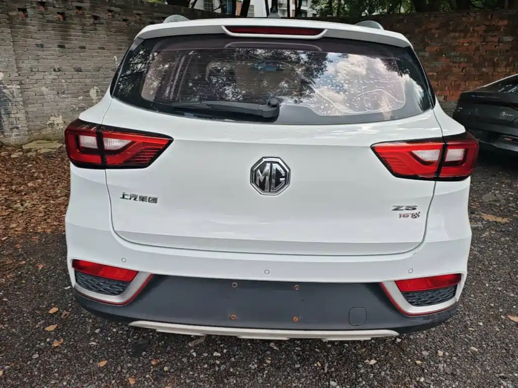 MG ZS 2017 16T automatic flagship Internet version купить на сайте DeffCars