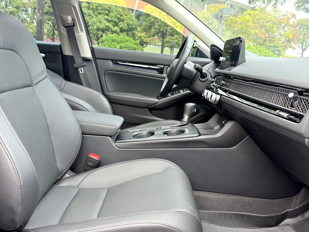 Stylish 2023 240TURBO CVT Deluxe Edition купить на сайте DeffCars