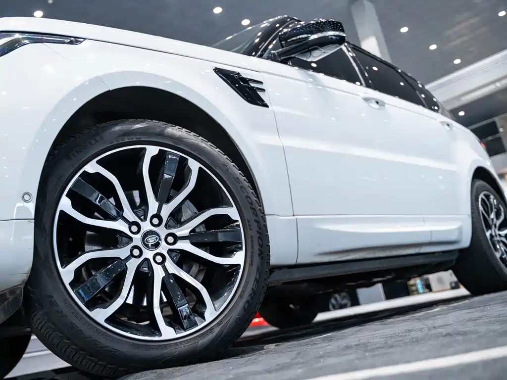 Range Rover Sport 2021 3.0 L6 Black Edition купить на сайте DeffCars
