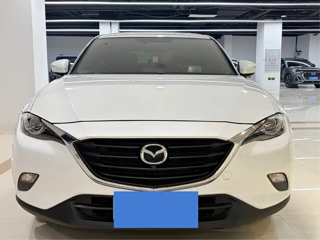 Mazda CX-4 2018 2.0L Automatic 2WD Blue Sky Dynamic Edition China V купить на сайте DeffCars