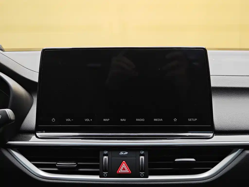 Kia K3 2019 1.5L CVT Smart Internet Edition купить на сайте DeffCars